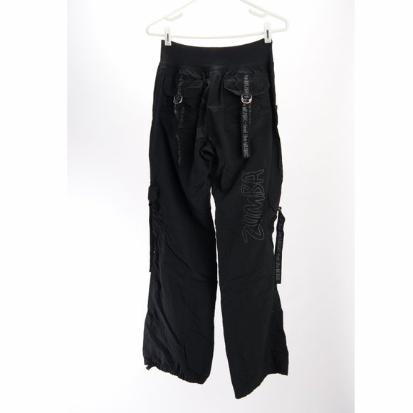 Zumba Throwback - Pull On Nylon Convertible Cargo Pants and Tank Top Set - Picture 8 of 16